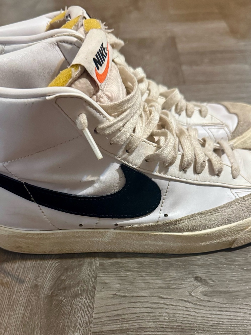 Nike Blazer - Picture 2 of 6